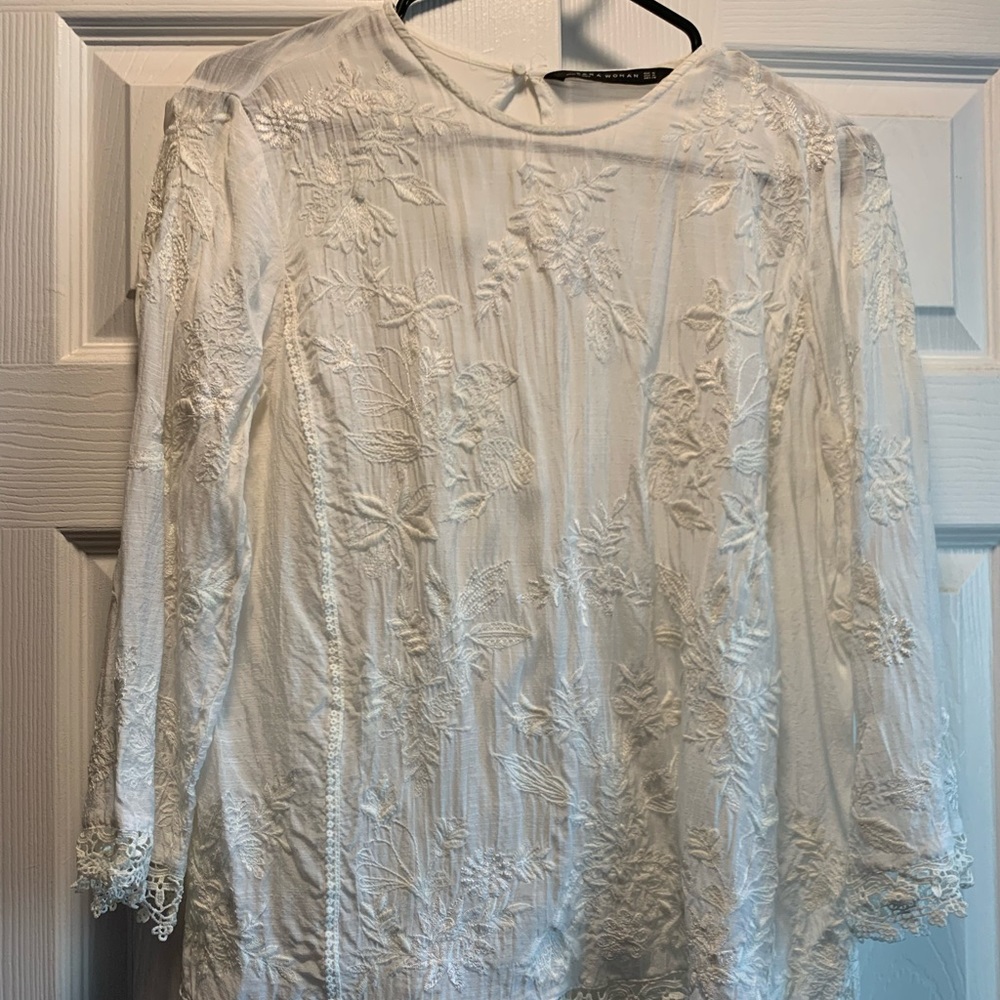 Zara Embroidered 3/4 sleeve top
